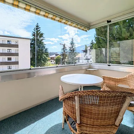 Sunny 3-bedroom With Balcony & Parking