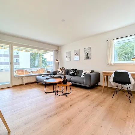 Sunny 3-bedroom With Balcony & Parking * Davos