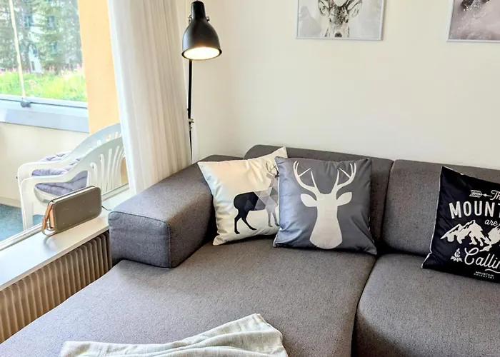 Sunny 3-bedroom With Balcony & Parking Apartament Davos