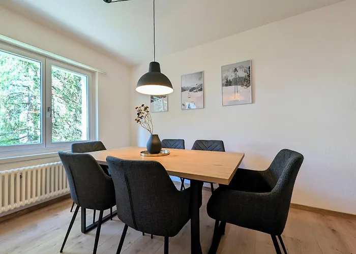 Apartament Sunny 3-bedroom With Balcony & Parking Davos